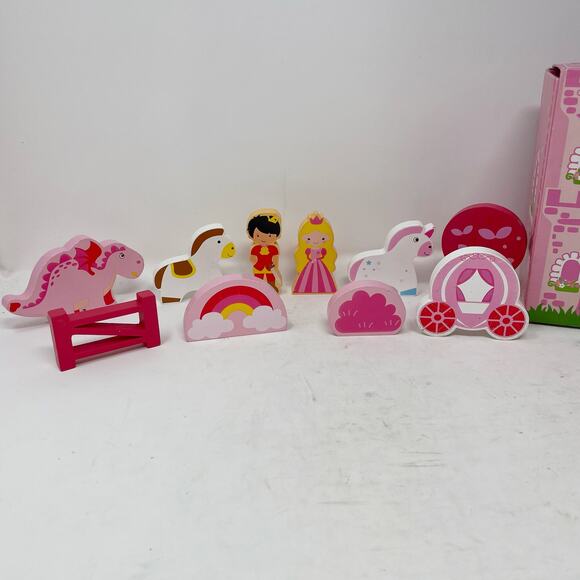 USED Pink Foldaway Unicorn Castle With 10 Wooden Figurines - Picture 8 of 8